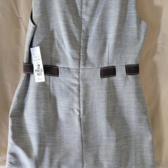 Women's Dress NEW WITH TAGS - Picture 2 of 6